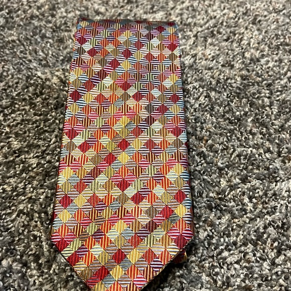 Handmade Peacock 100% silk diamond tie - Picture 1 of 5